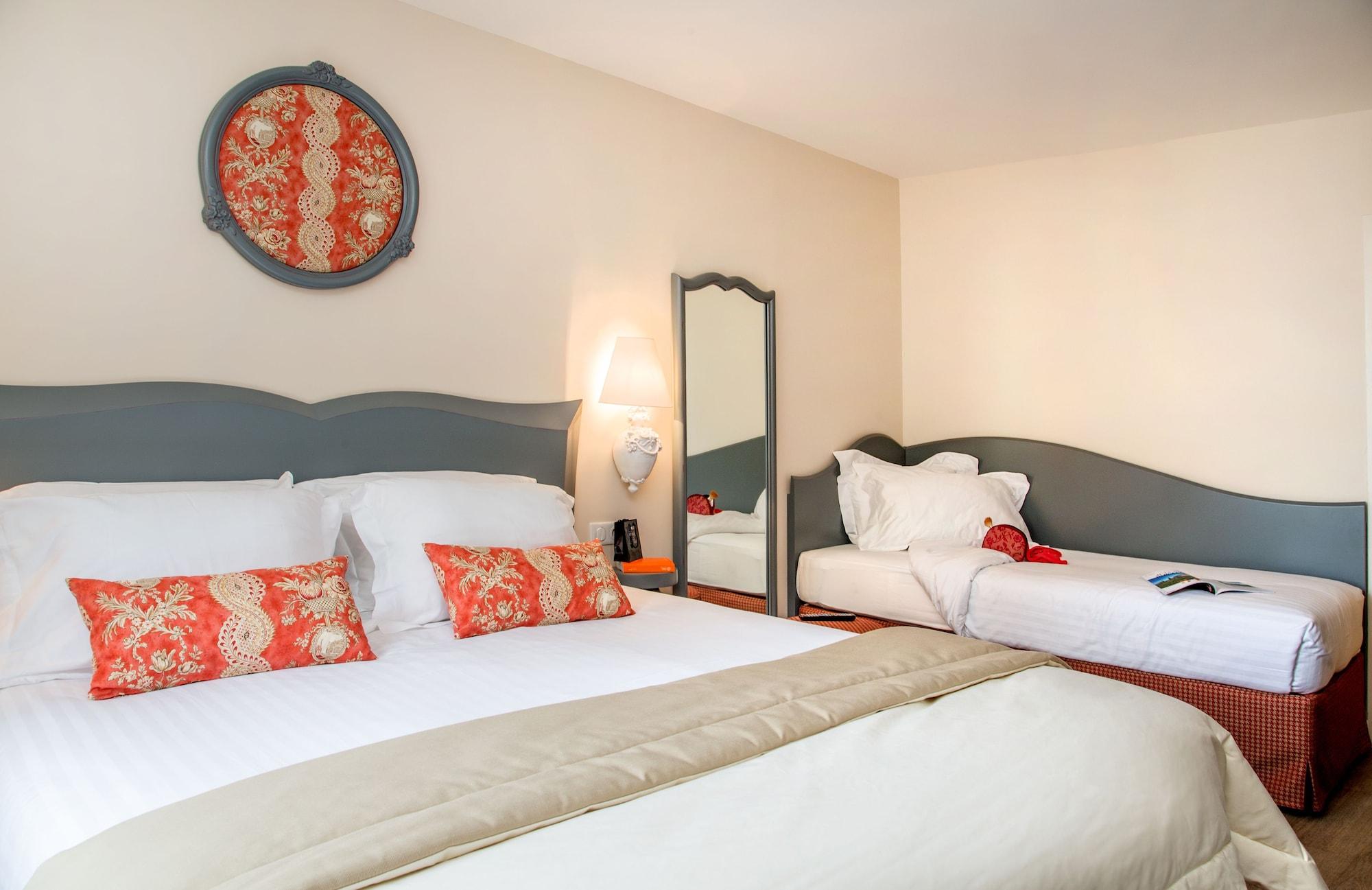 Relais Des Trois Chateaux Hotel-Restaurant - Teritoria Cour-Cheverny Luaran gambar
