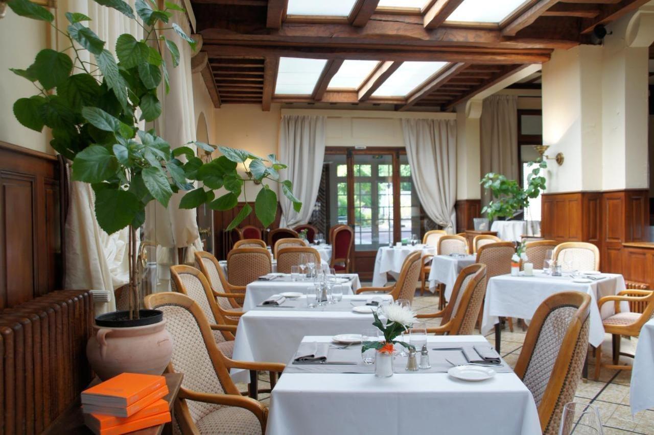Relais Des Trois Chateaux Hotel-Restaurant - Teritoria Cour-Cheverny Luaran gambar