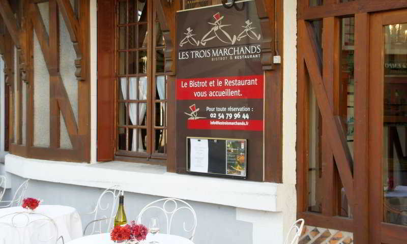 Relais Des Trois Chateaux Hotel-Restaurant - Teritoria Cour-Cheverny Luaran gambar