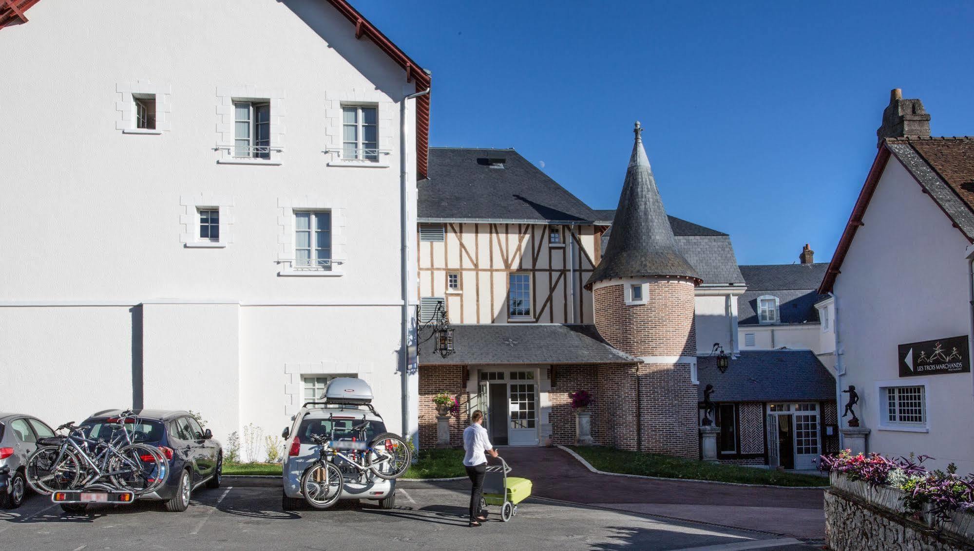 Relais Des Trois Chateaux Hotel-Restaurant - Teritoria Cour-Cheverny Luaran gambar