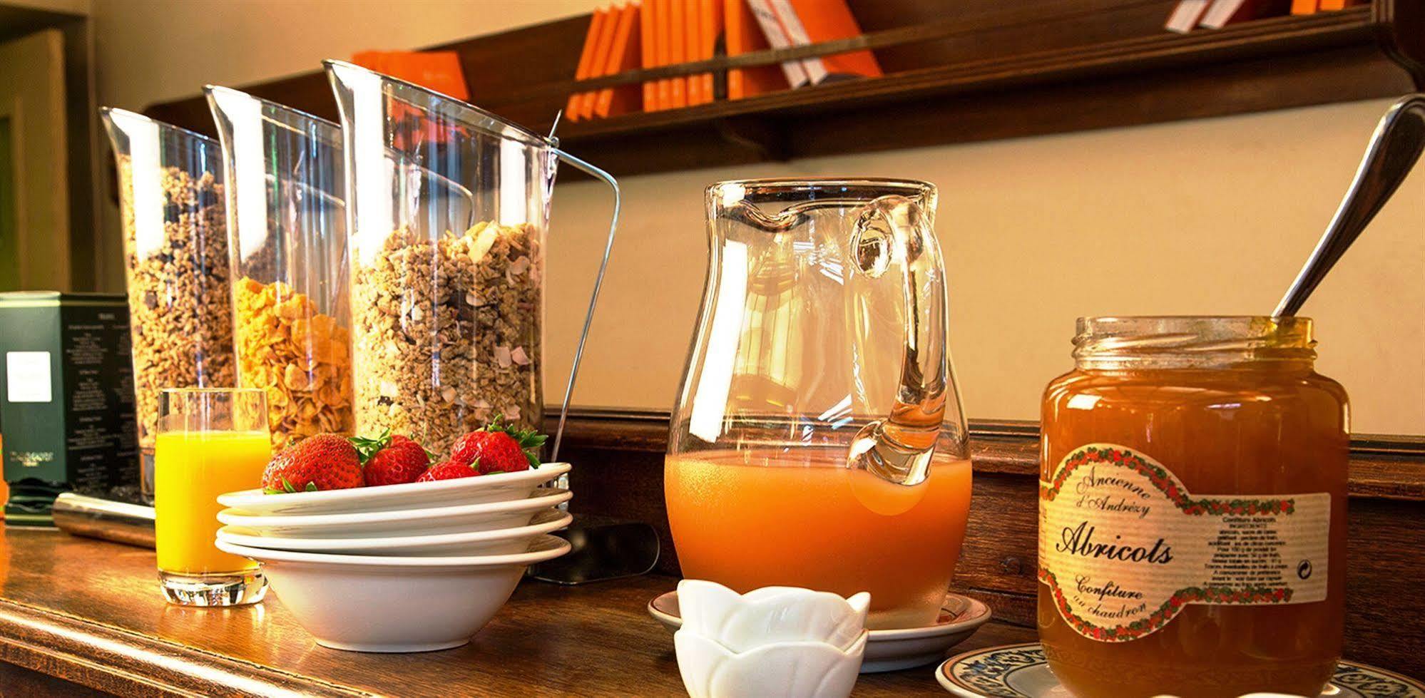 Relais Des Trois Chateaux Hotel-Restaurant - Teritoria Cour-Cheverny Luaran gambar